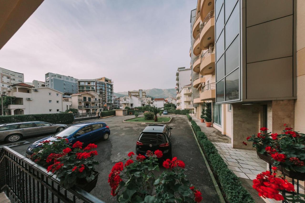 City Apartments بودفا المظهر الخارجي الصورة