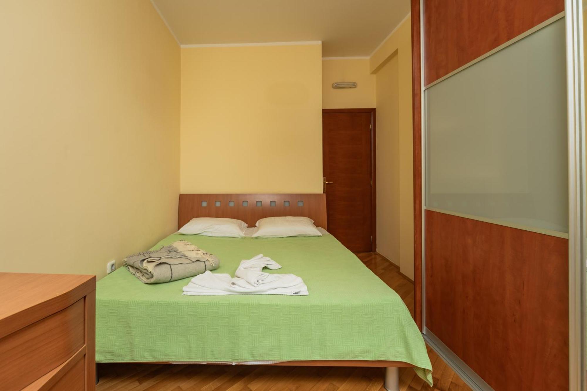 City Apartments بودفا المظهر الخارجي الصورة