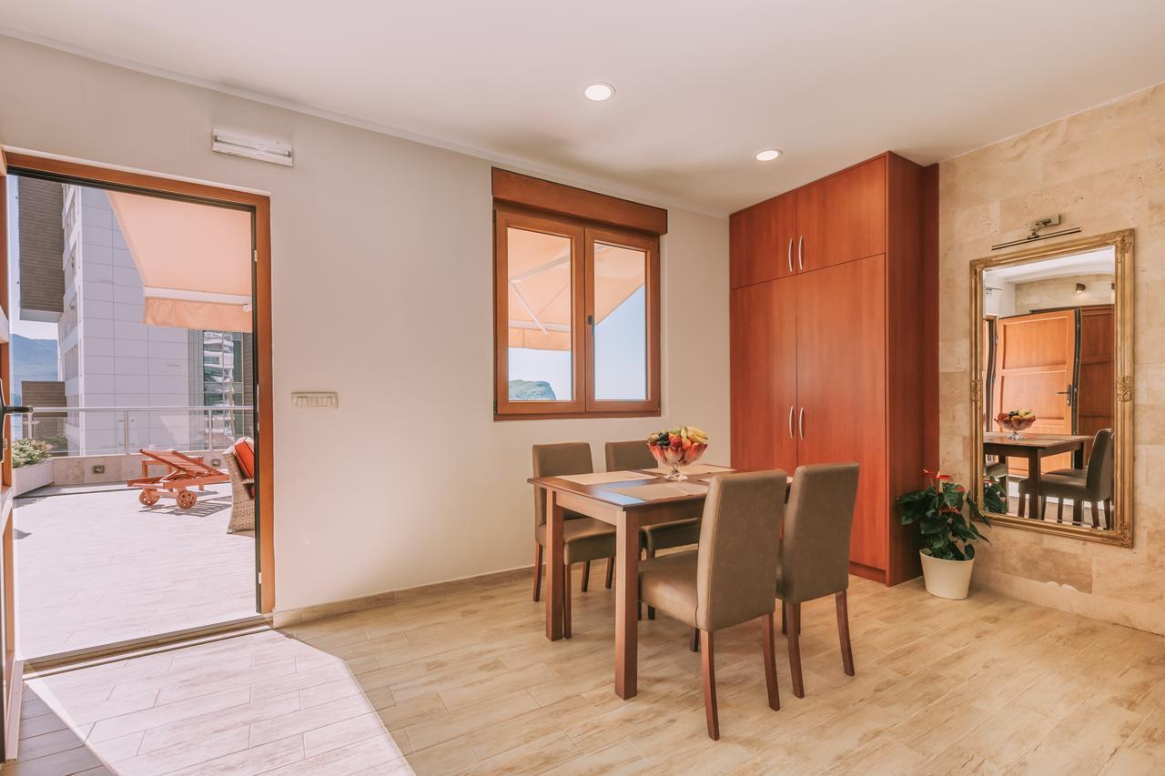 City Apartments بودفا المظهر الخارجي الصورة