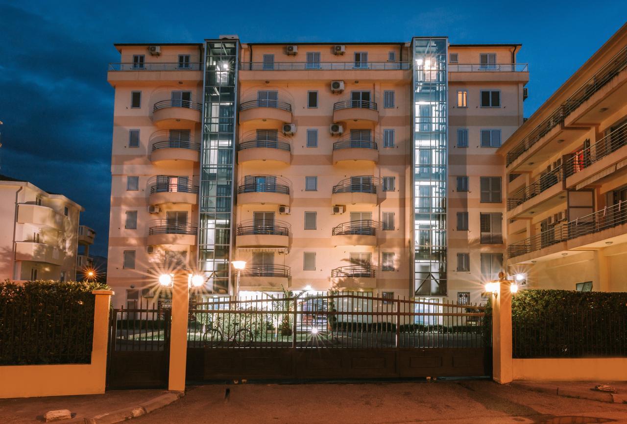 City Apartments بودفا المظهر الخارجي الصورة